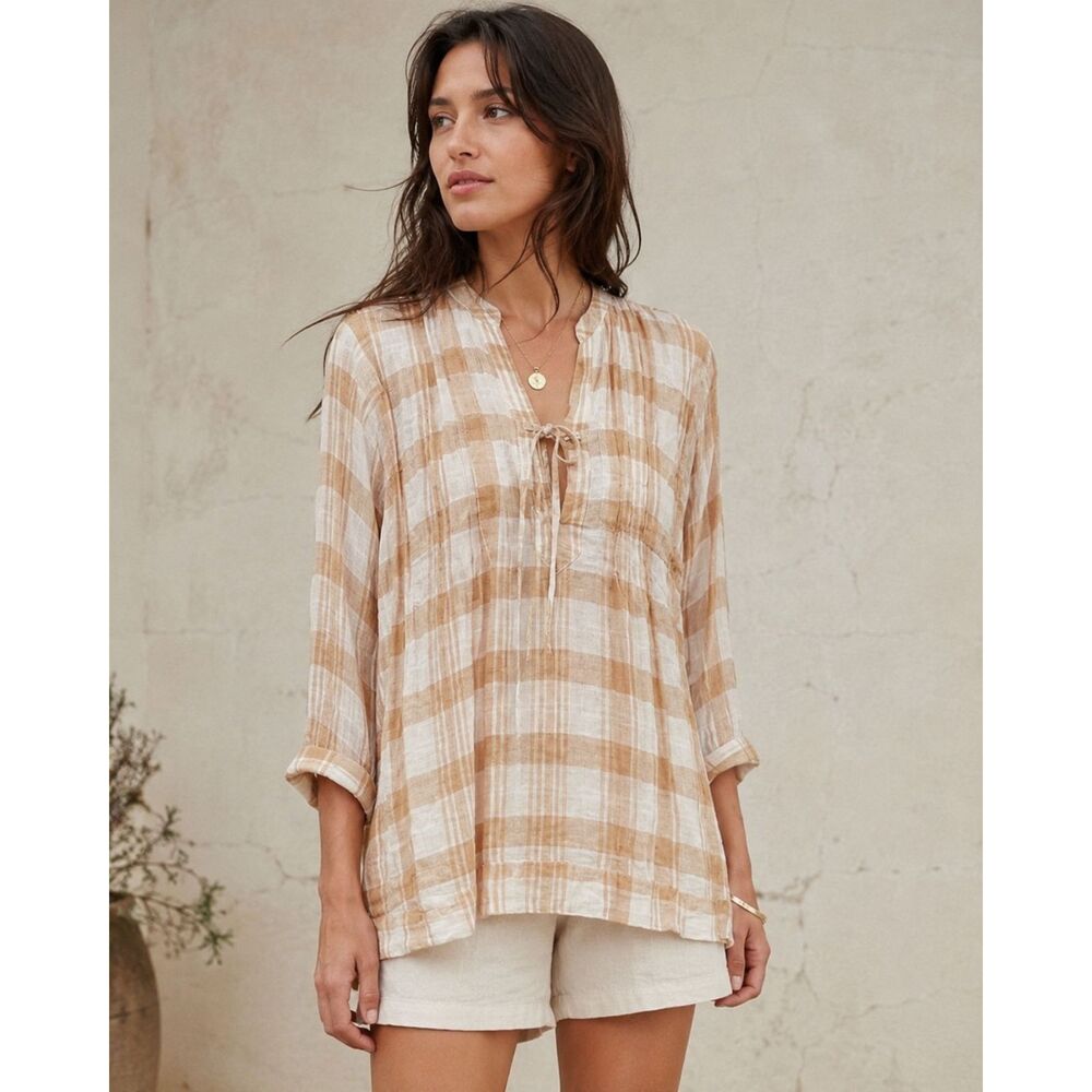CP Shades Linen Popover Plaid Tunic Top in White and Tan S